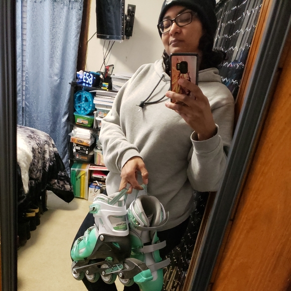 Meet your Posher, Margarita - Picture 1 of 2